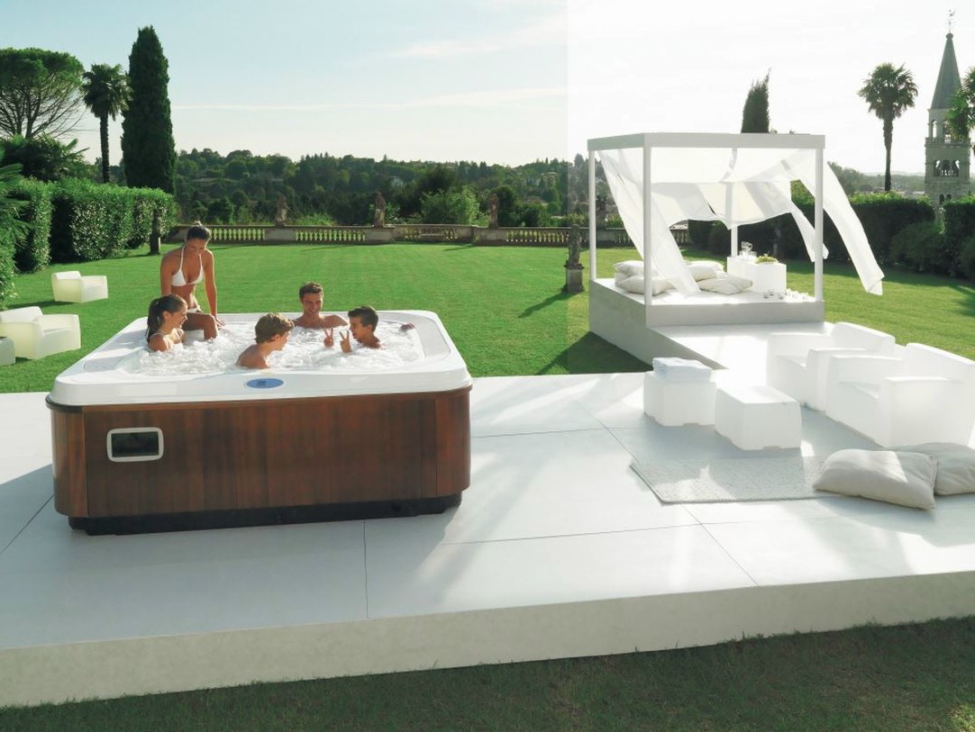 Зодчий-Джакузи-Jacuzzi-Технология Clear Ray