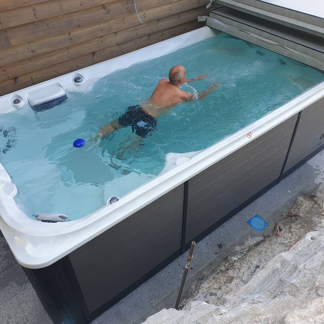 Зодчий-Джакузи-СПА-бассейн Swim Spa от Jacuzzi®