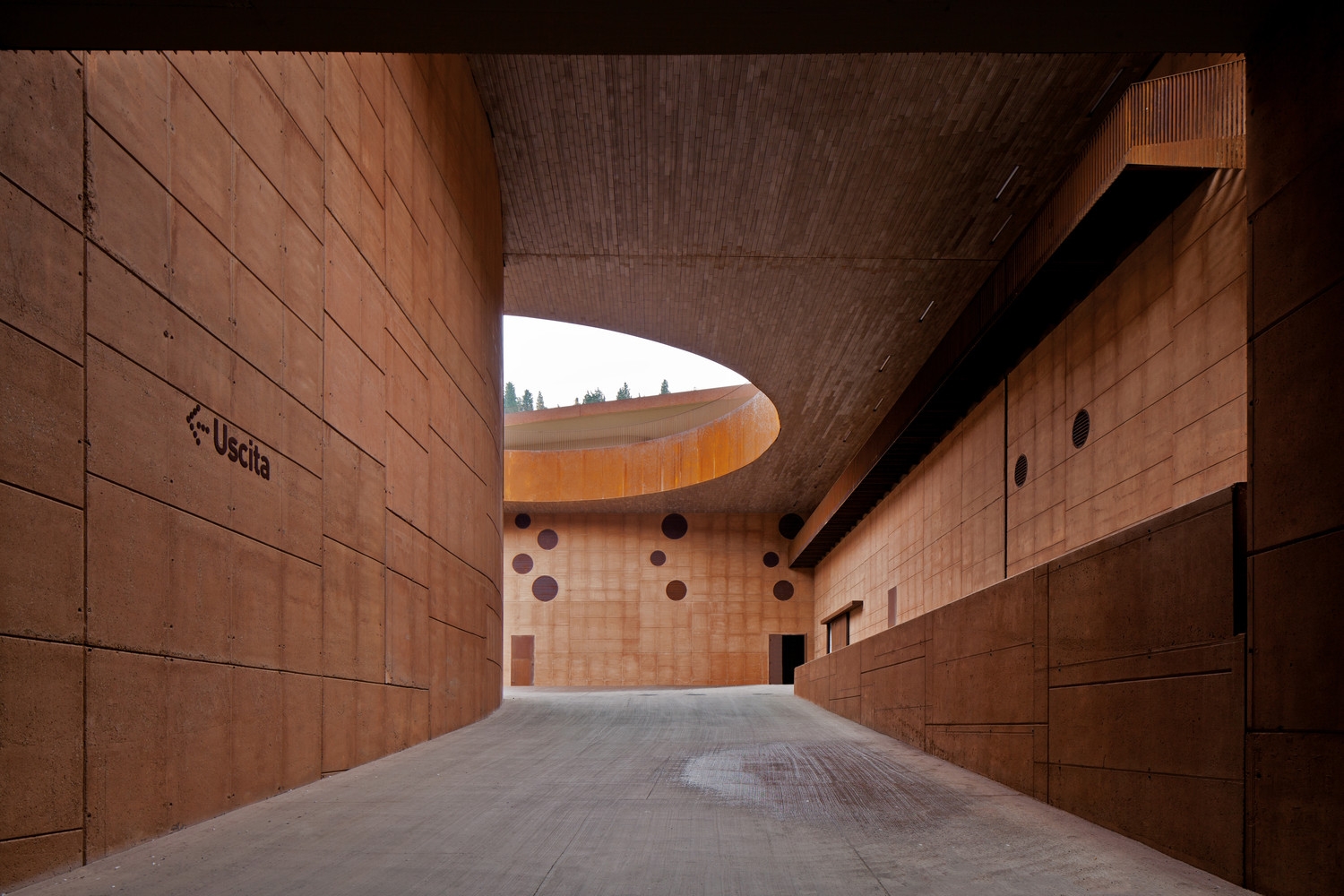 Sannini - Проект - Виноробня Cantina Antinori