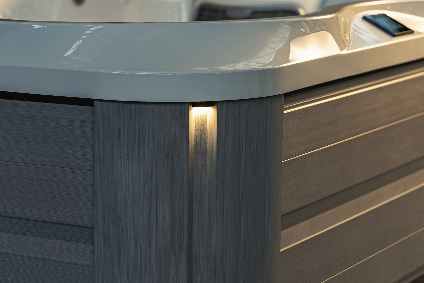 Jacuzzi - Нова гідромасажна ванна J-332™